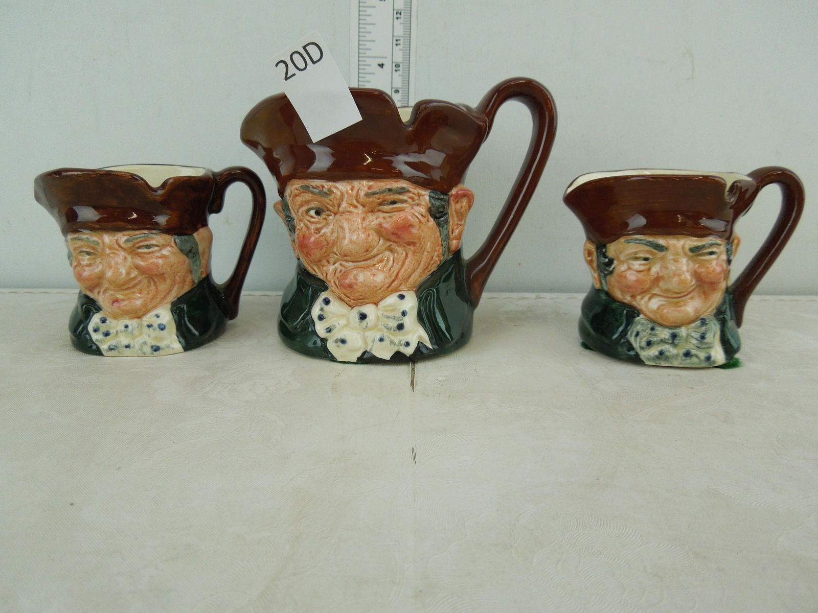Royal Doulton Old Charley Toby Mugs  3 inch and 2.25 (1 of 5)