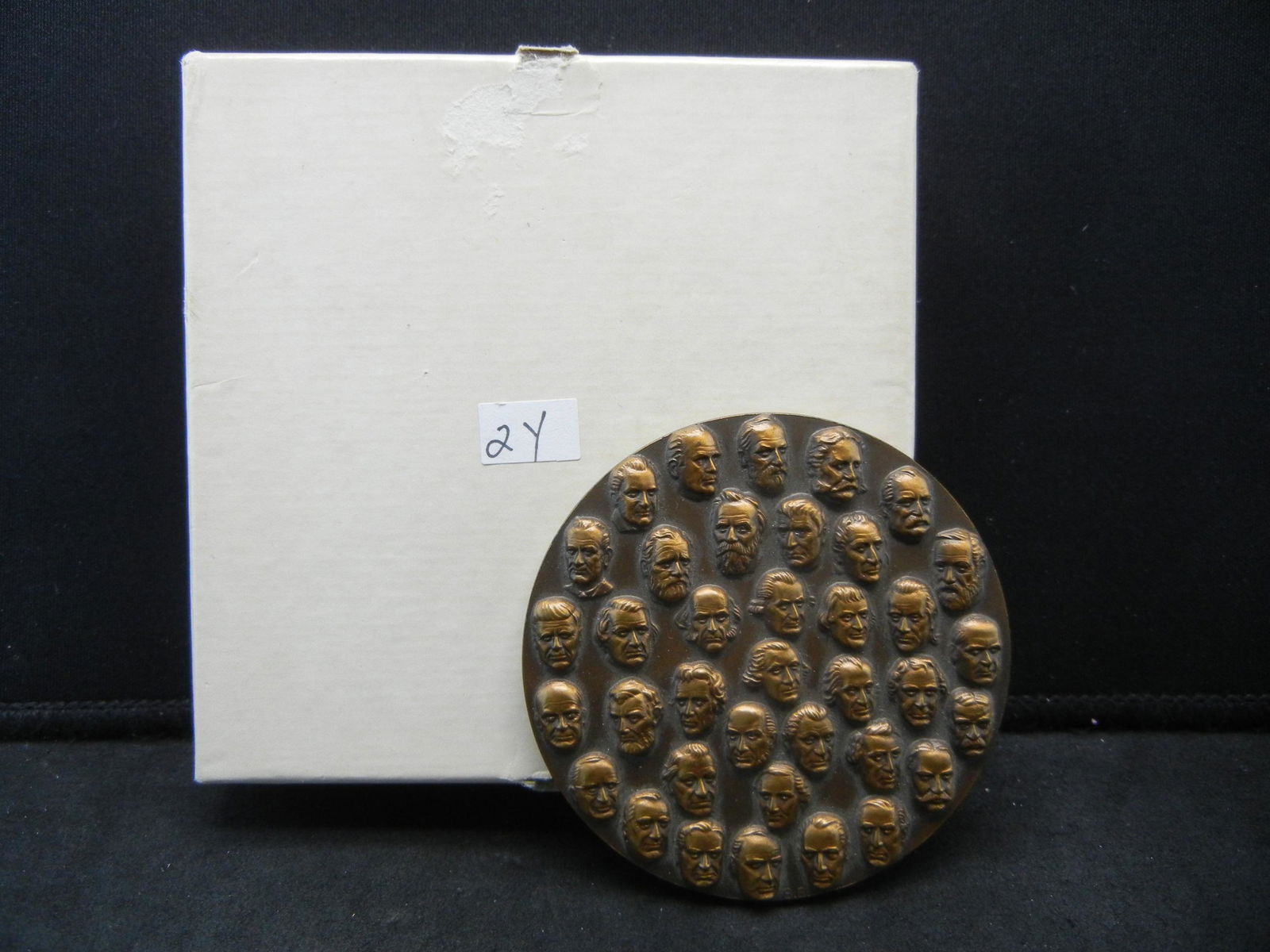 1976 US Mint Medal - 37 Presidents - 2.5" Bronze (1 of 4)