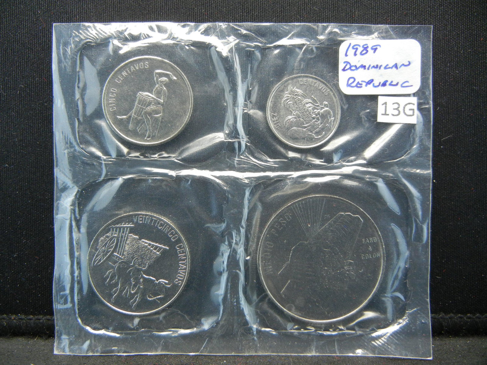 1989 Dominican Republic 4 Coin Set.: 1989 Dominican Republic 4 Coin Set.