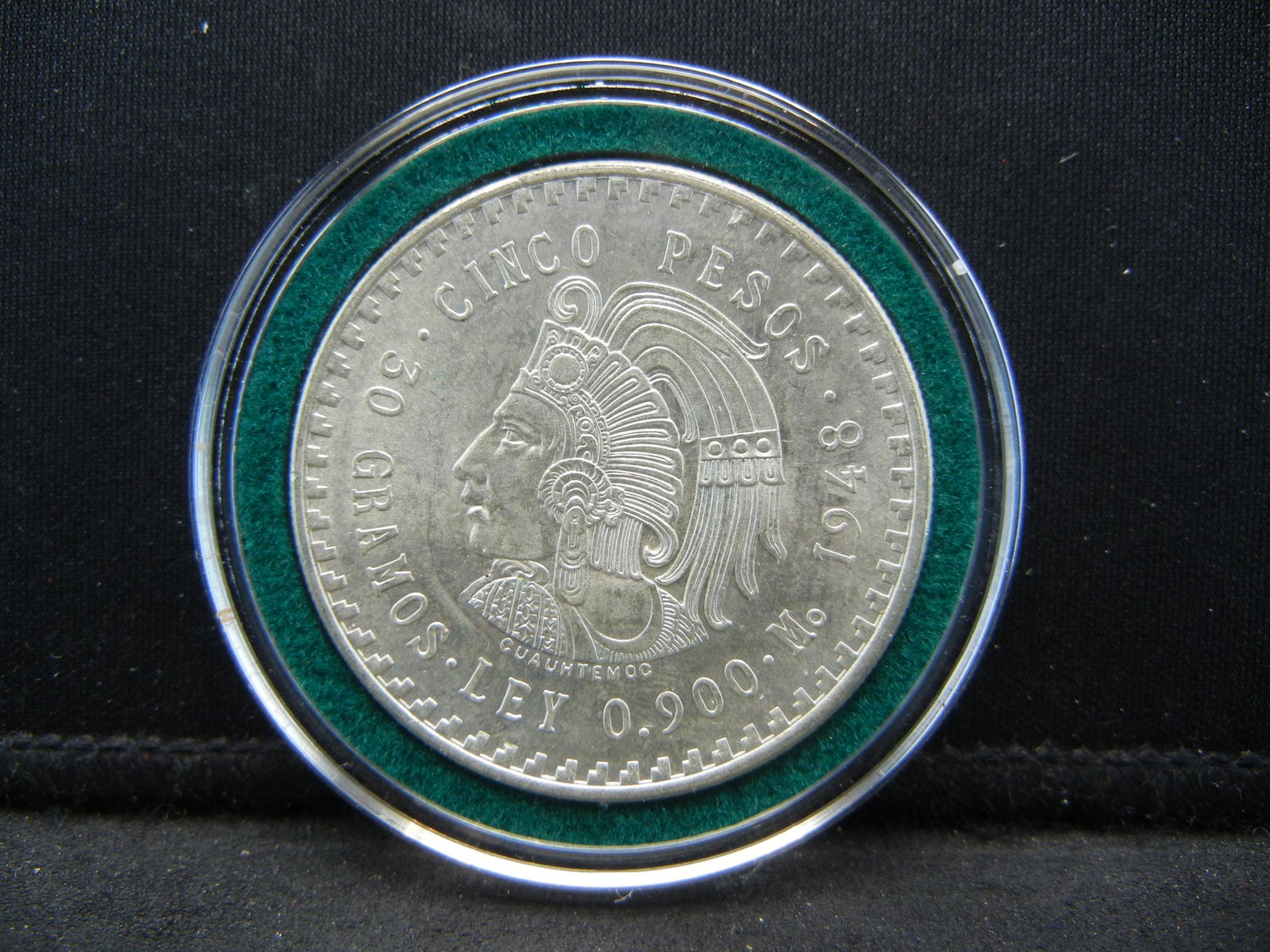 1948 Mexico Silver 5 Peso. UNCIRCULATED. 30 grams (1 of 2)