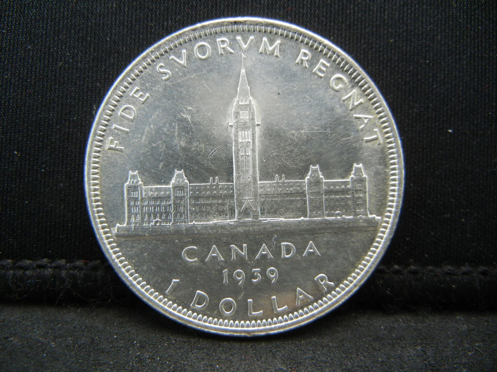 1939 Canadian Silver Dollar (1 of 2)