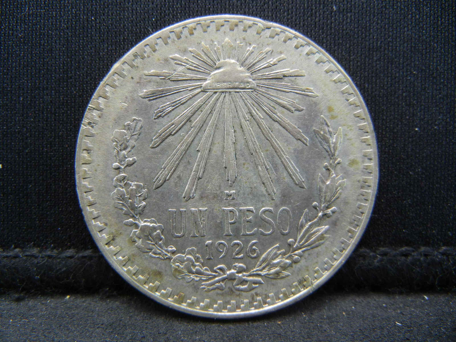 1926-M Mexico 1 Peso 72% Silver Coin.  Coin Weighs 0.53 (1 of 3)