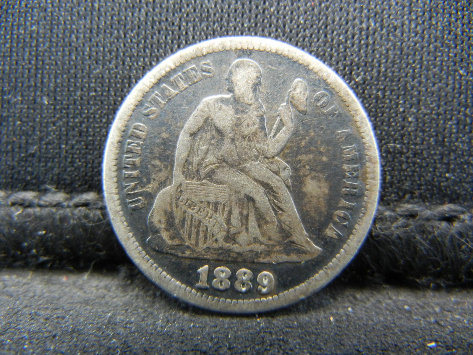 1889 Seated Liberty Dime With Full Bold "Liberty". (1 of 2)