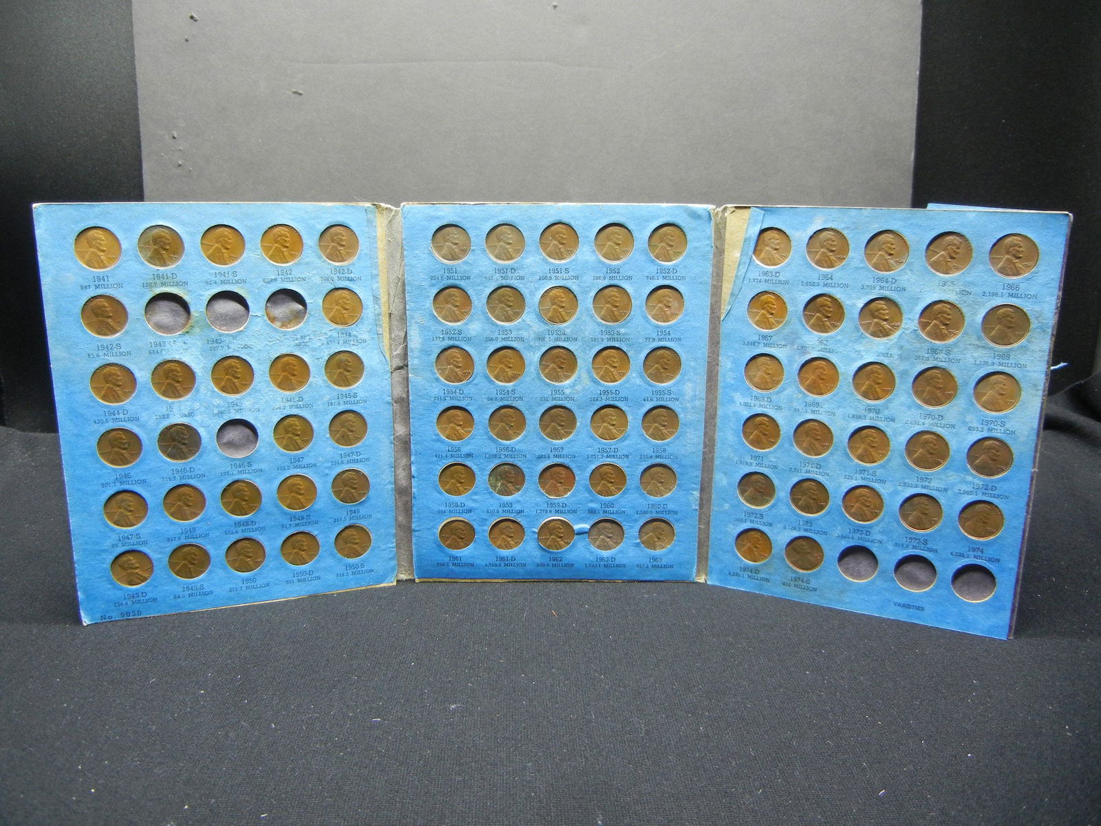 Whitman Lincoln Head Cent Collection, 1941- (83) Coins (1 of 7)