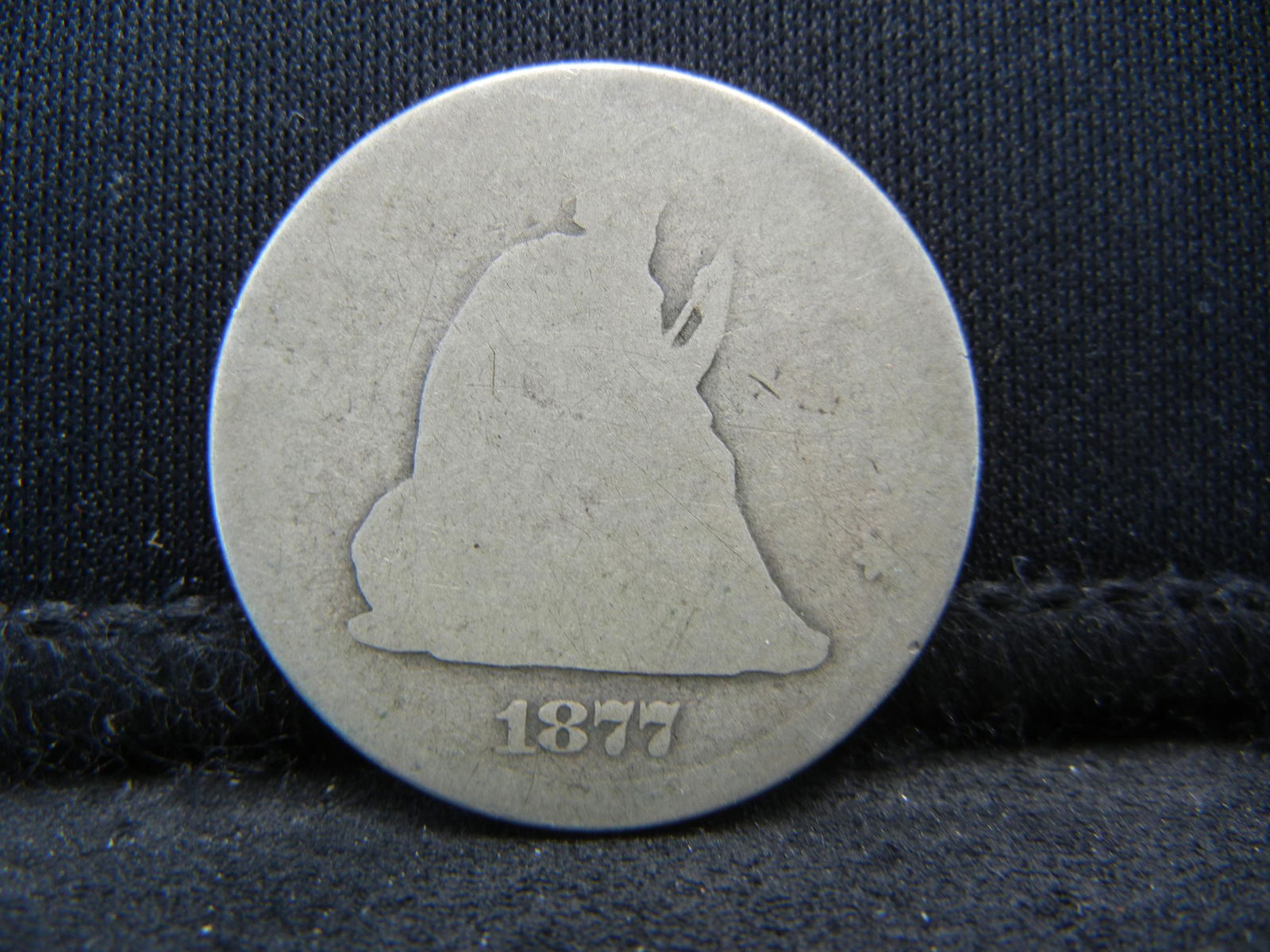 1877 CC Seated Quarter (1 of 2)