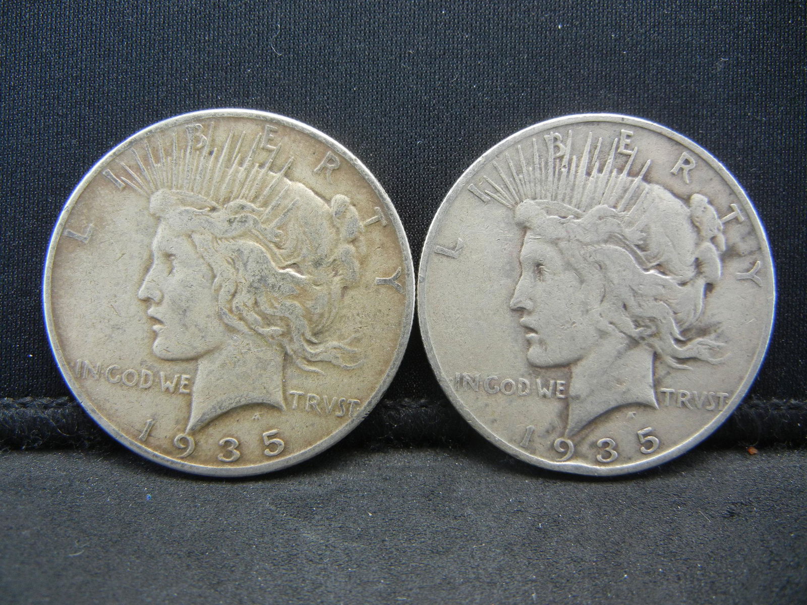 1935+35s Peace Dollars Last Year better dates (1 of 2)