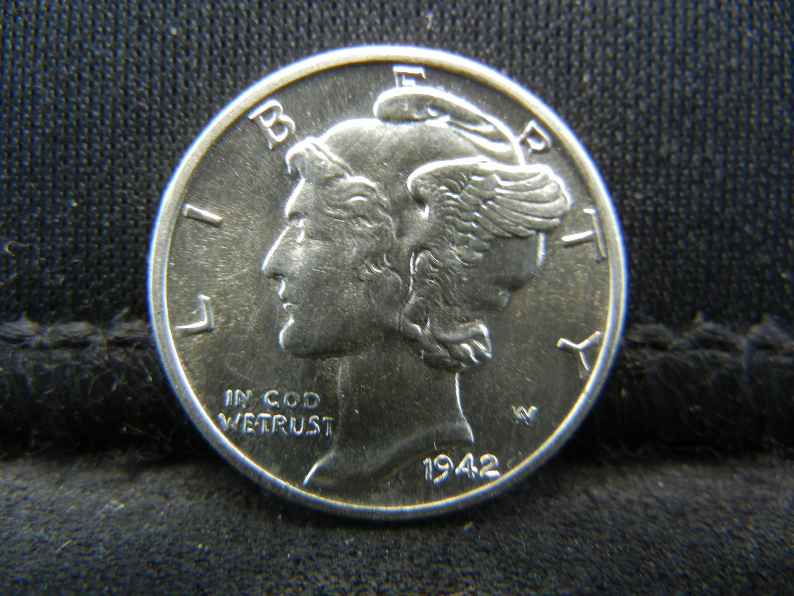 1942  Mercury Dime (1 of 2)