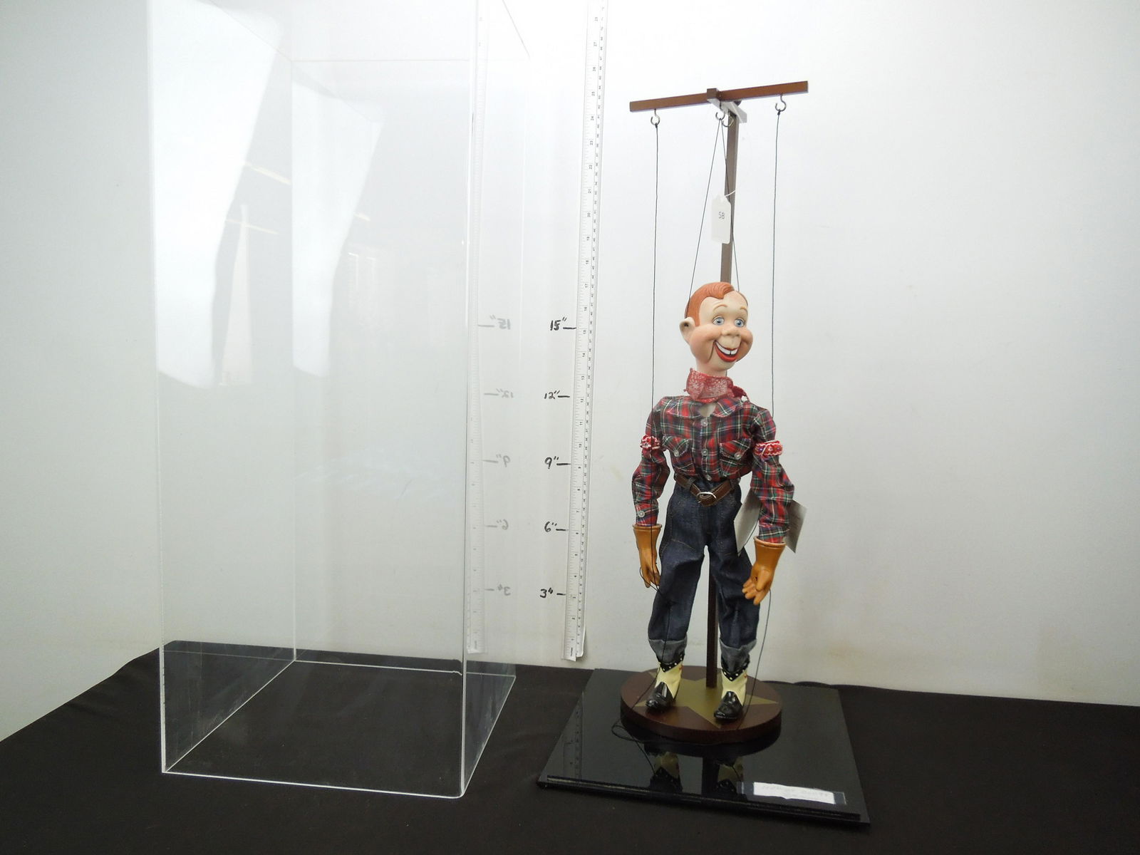 Howdy Doody Danbury Mint Marionette w/dispaly case.  - (1 of 3)