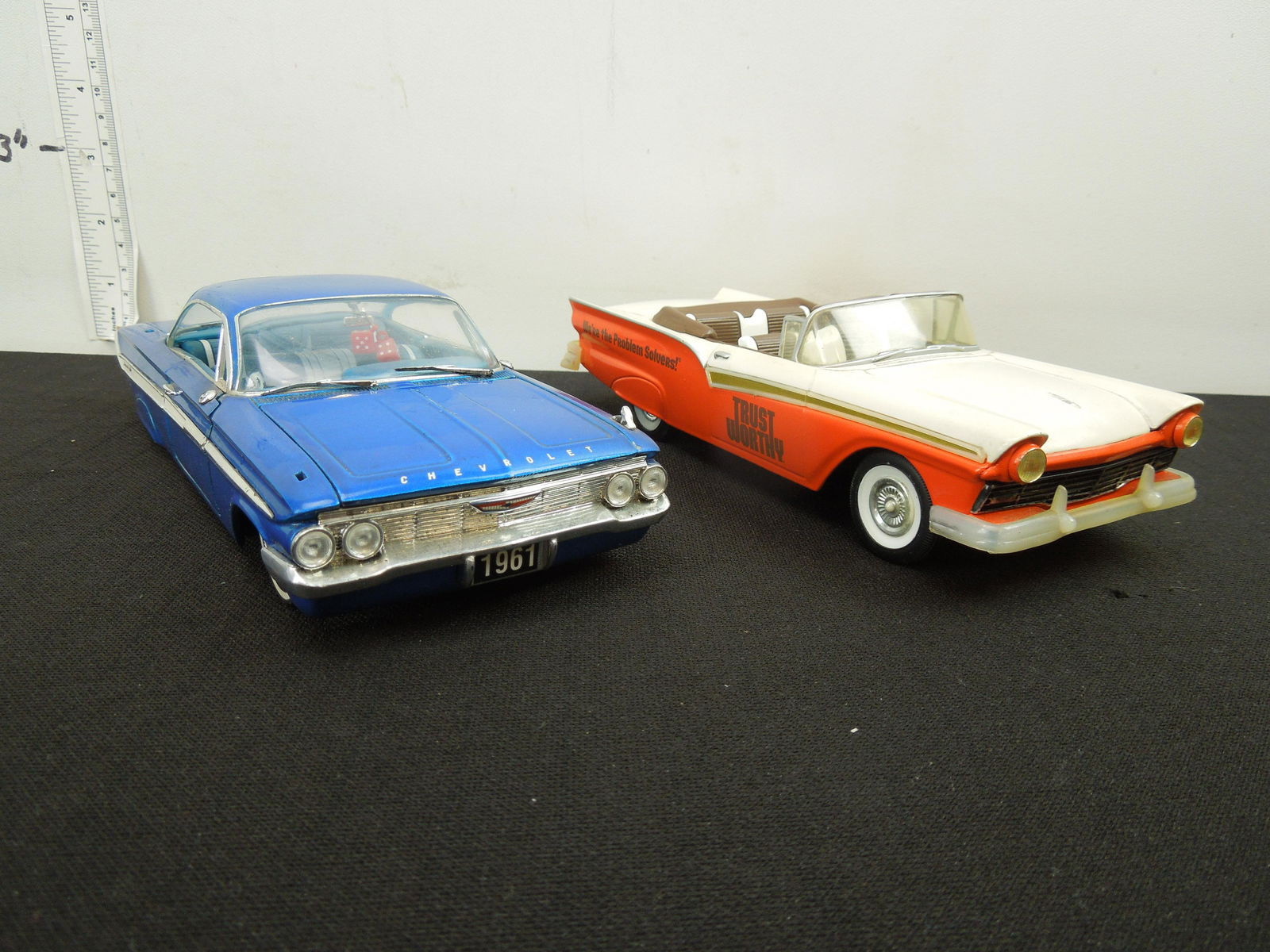 (2) Die Cast Cars, Little Damage (1 of 11)