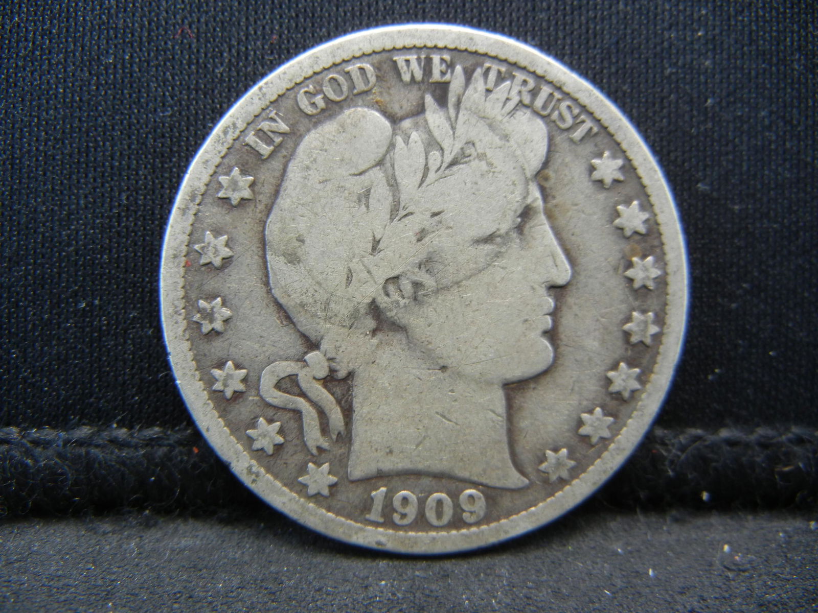1909 Barber Half Dollar Very Good Condition. (1 of 2)