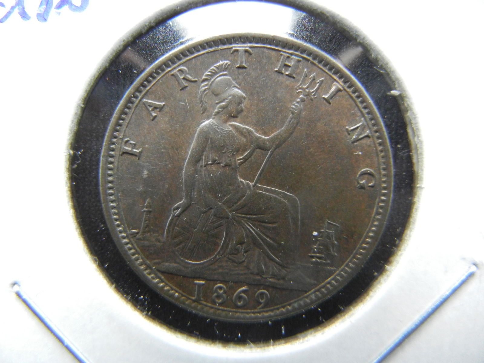 1869 Great Britain Farthing.  AU/UNC. (1 of 3)