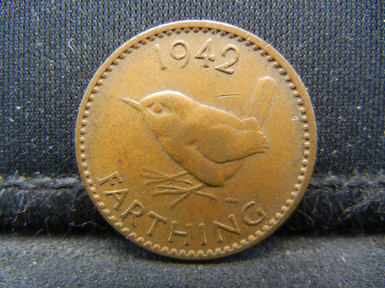 1942 Great Britain 1 Farthing. (1 of 2)
