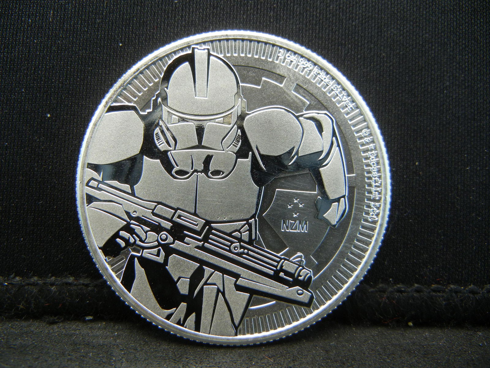 2019 Niue Two Dollars Silver Round (1 of 2)