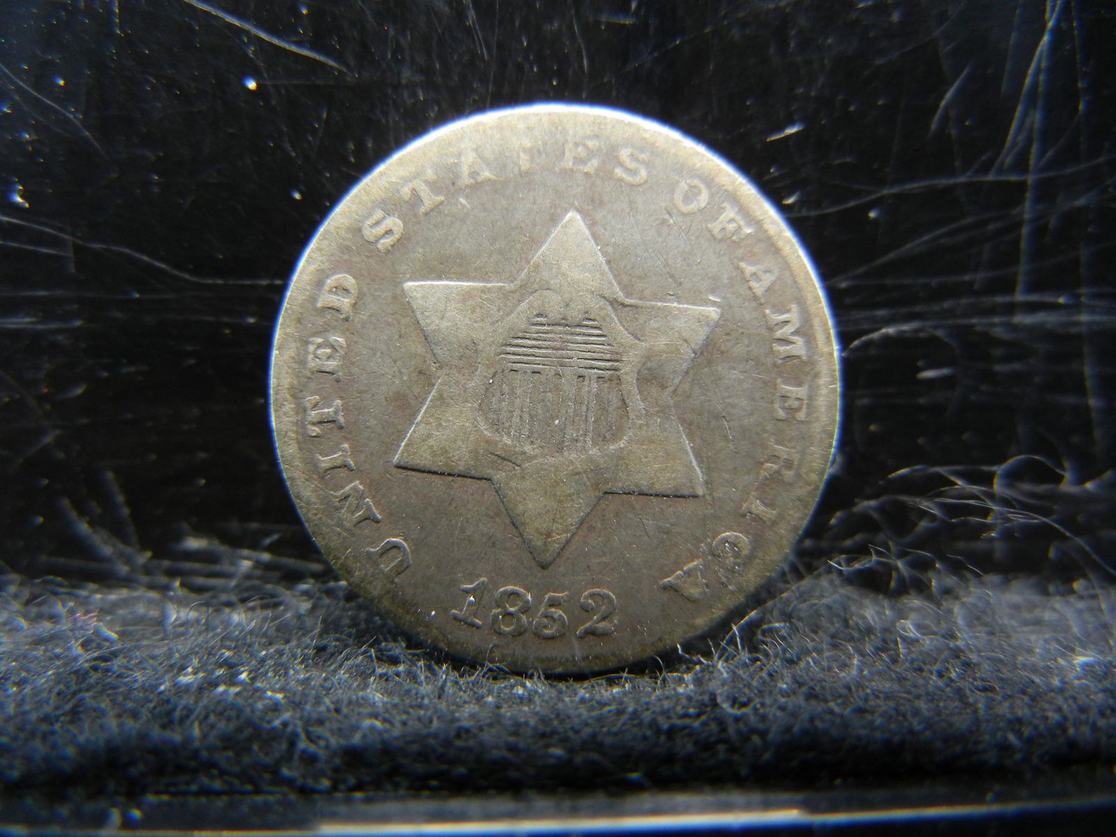 1852 Three Cent Silver Fine Nice (1 of 2)