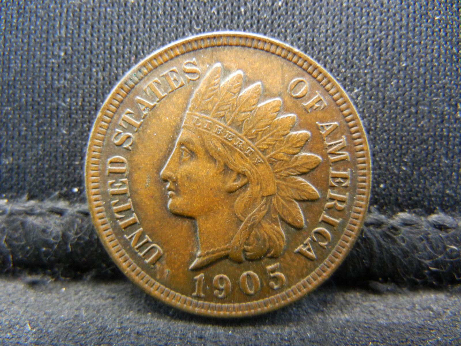 1905 Indian Cent XF/AU Nice Color (1 of 2)