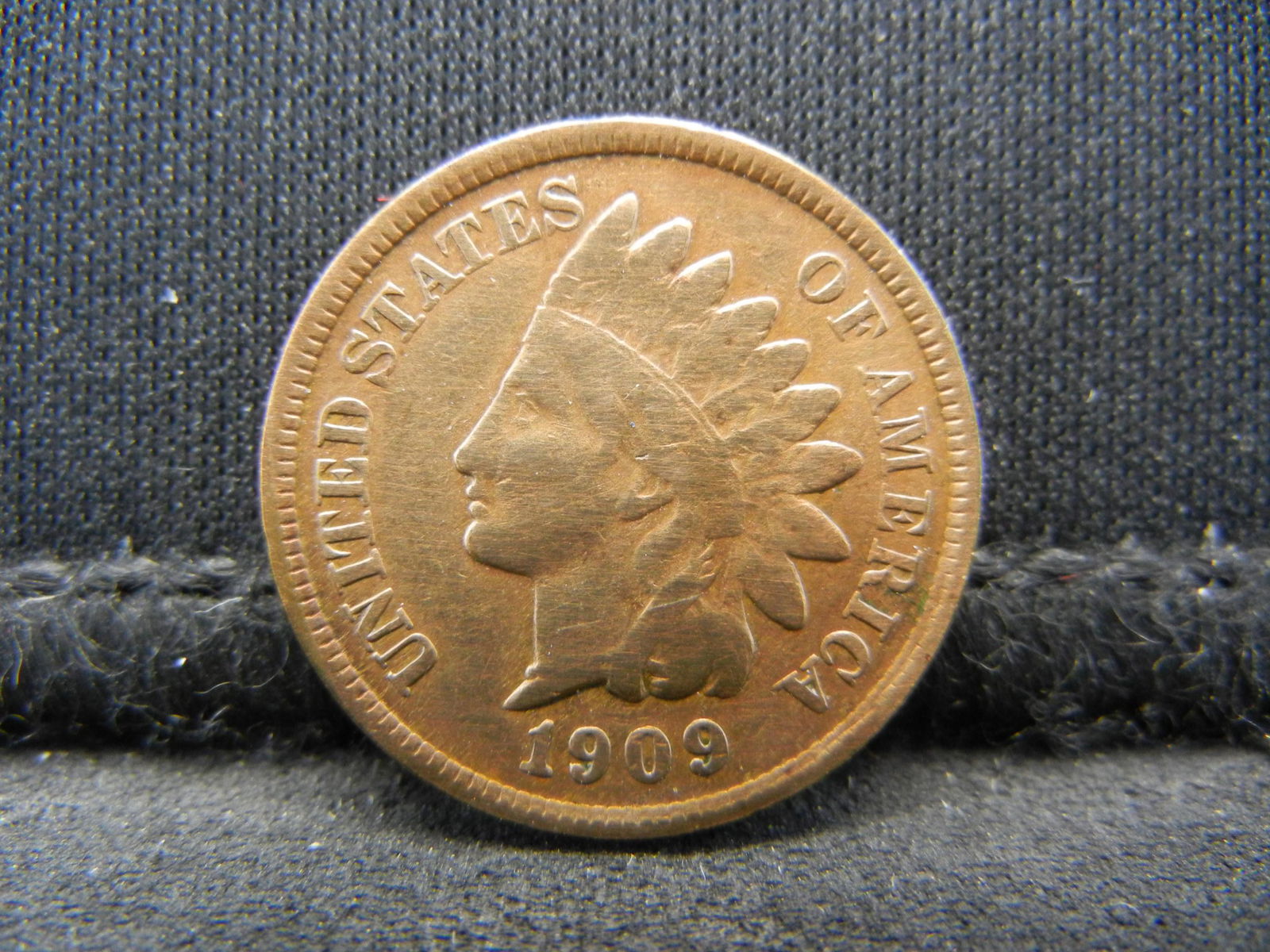 1909 Indian Cent Better Date (1 of 2)