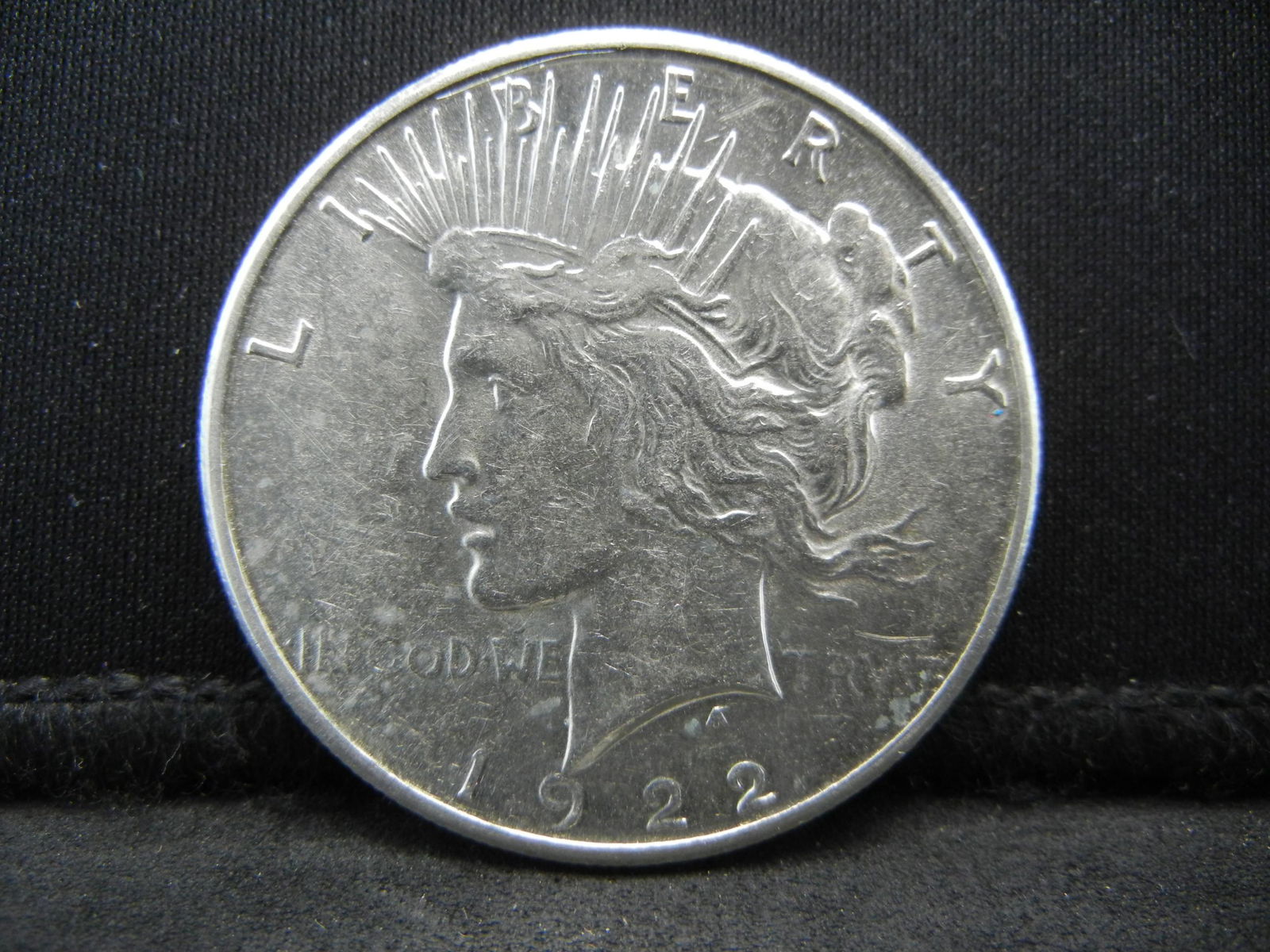 1922 S Peace Dollar CH BU Better Date (1 of 2)