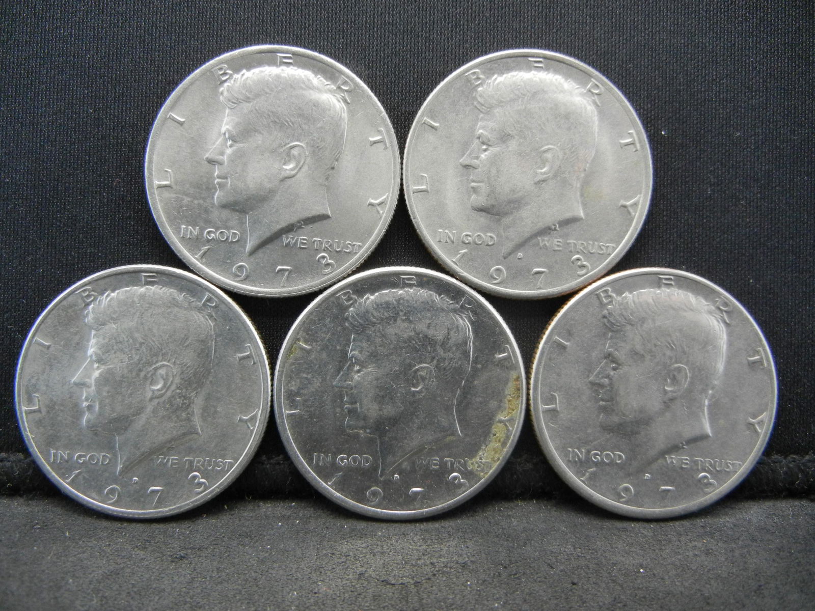 (5) 1973 Kennedy Half Dollars, Some Mint Marks (1 of 2)