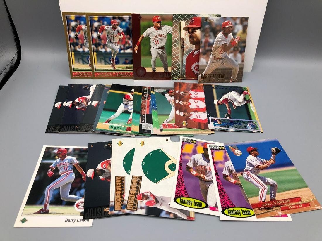 Lot of 35 Barry Larkin Cards: Lot of 35 B