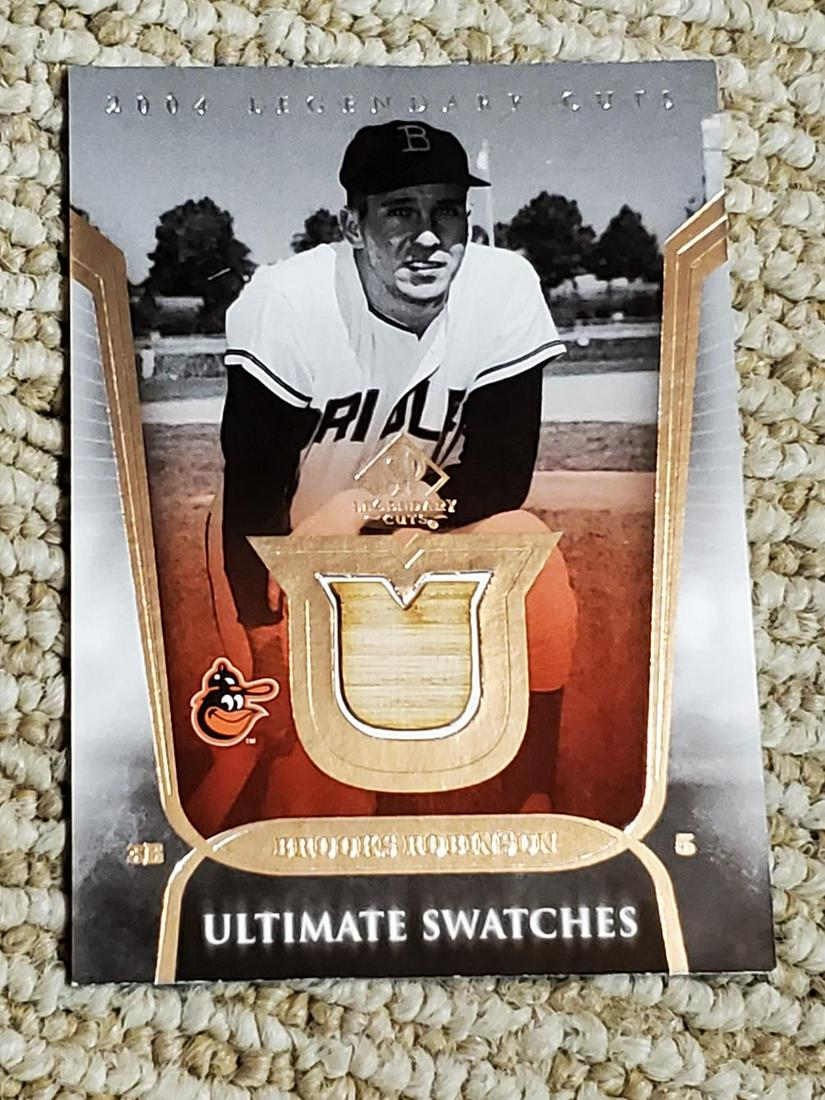 2004 Legendary Cuts Ultimate Swatches Brooks Robinson (1 of 2)