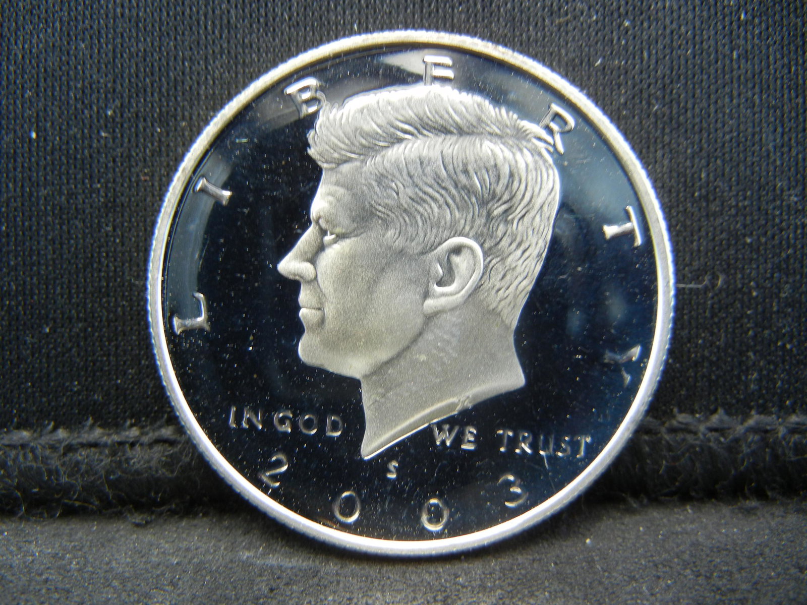 2003 S Silver Kennedy Half Dollar Gem Proof (1 of 2)