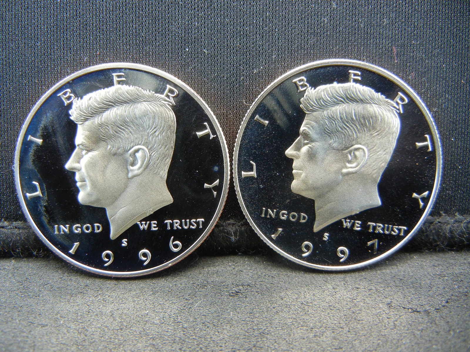 1996s,97s Kennedy Half Dollar Gem Proofs (1 of 2)