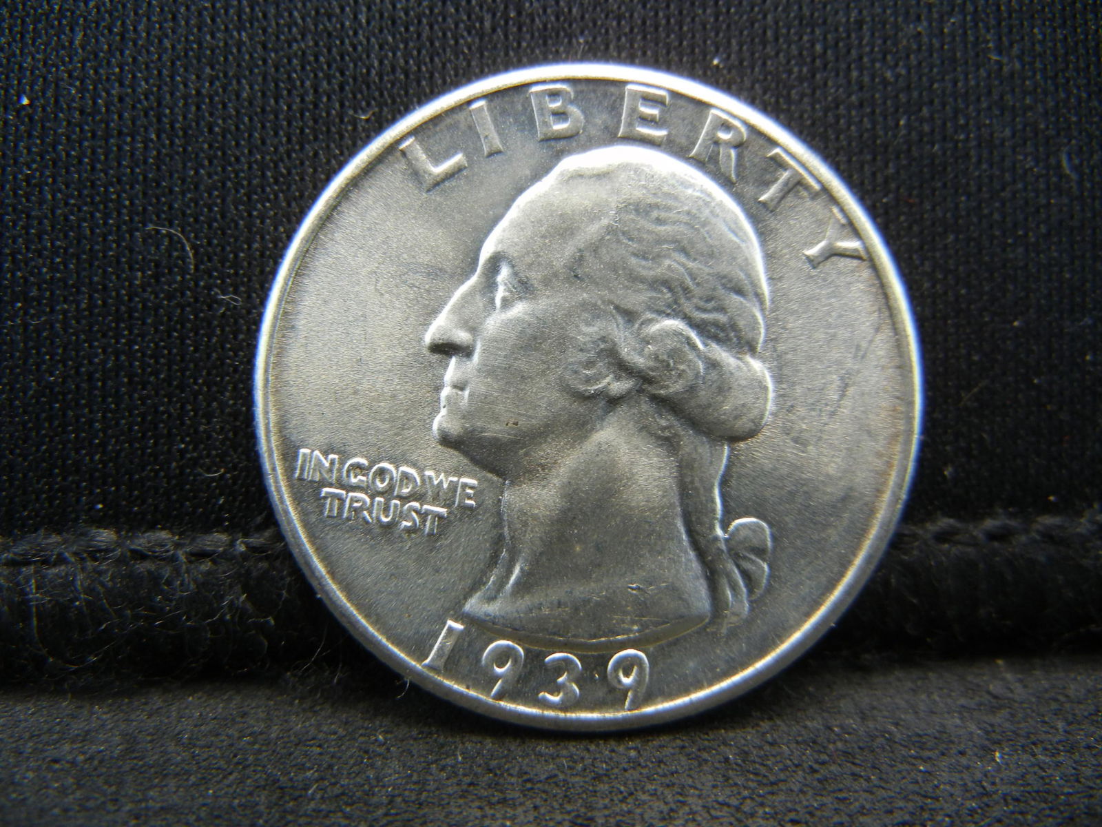 1939 Silver Washington Quarter Gem BU (1 of 2)