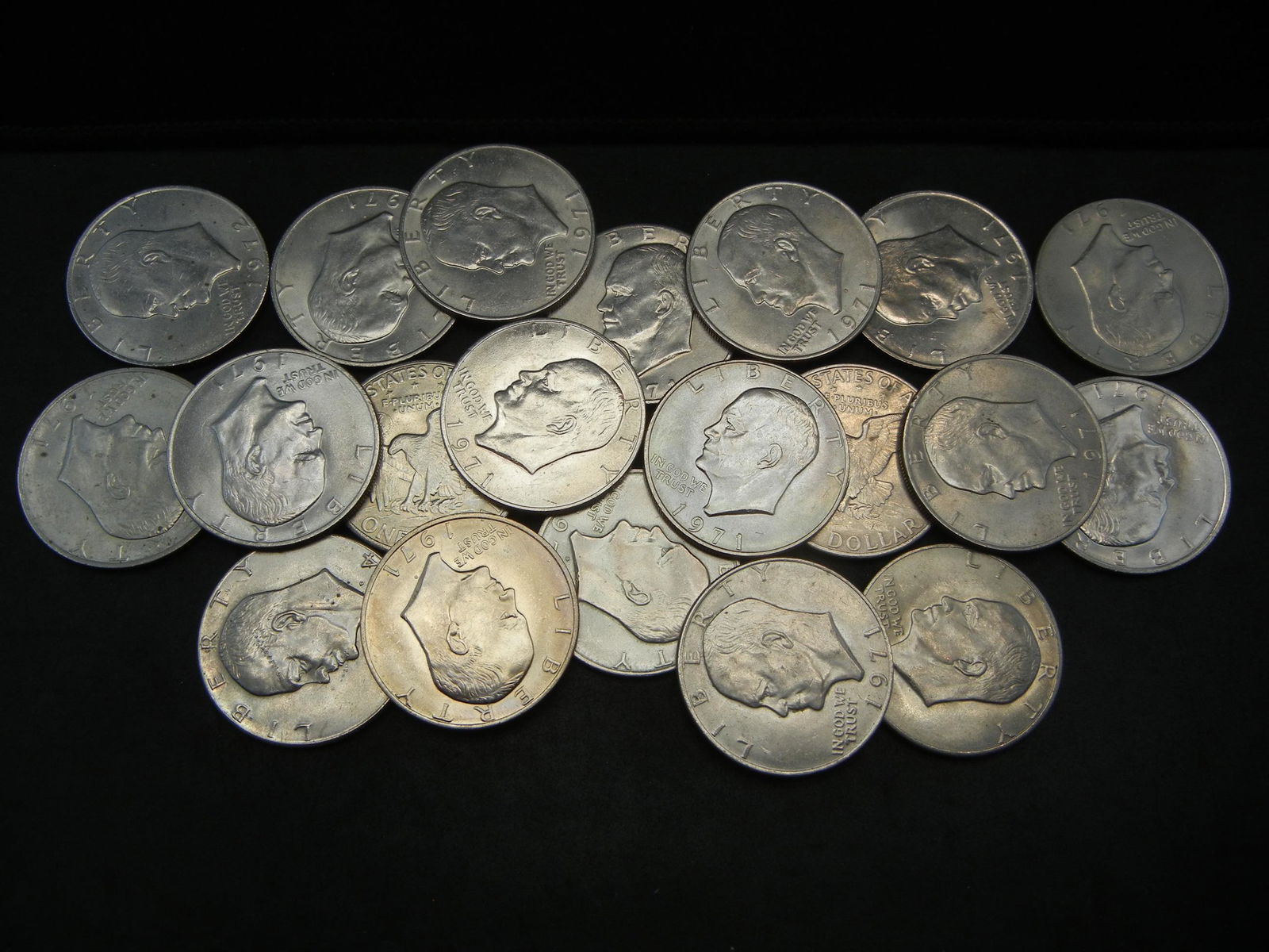 20 Count United States Clad Eisenhower Ike Dollars (1 of 3)