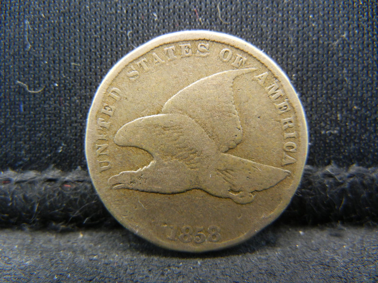 1858 United States Flying Eagle Penny Cent (1 of 2)