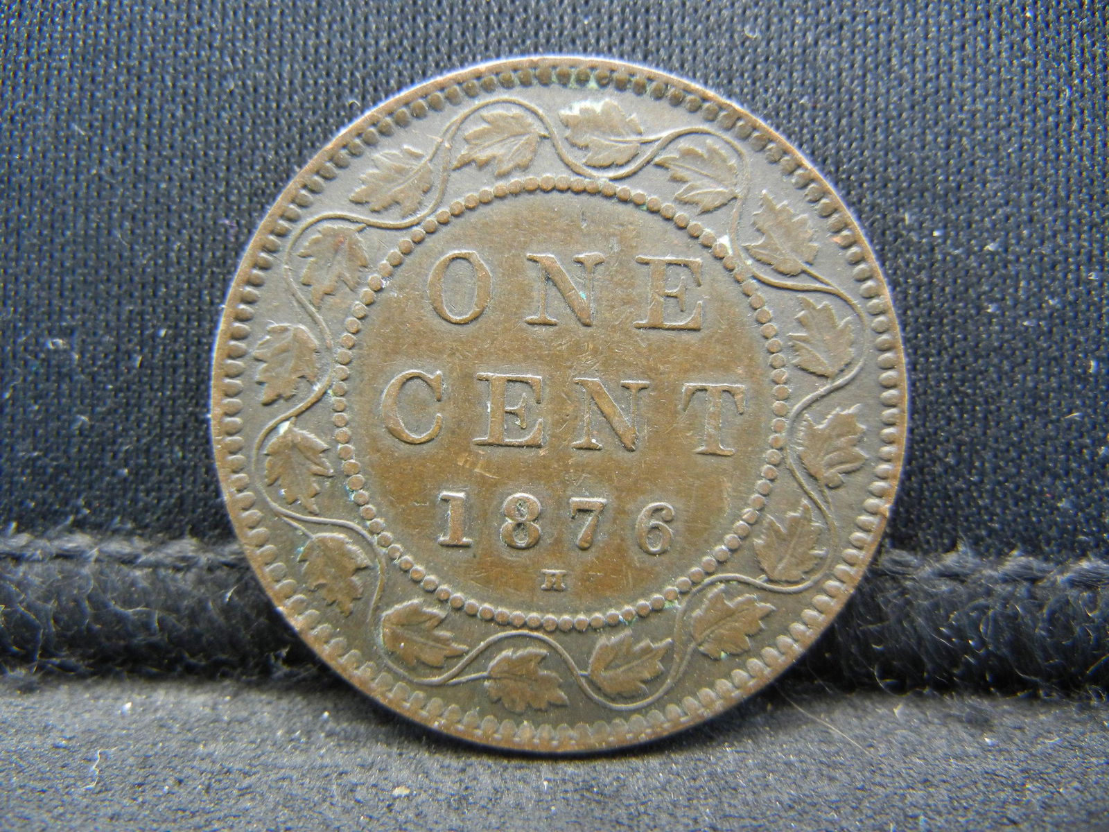 1876-H CANADIAN ONE CENT (1 of 2)