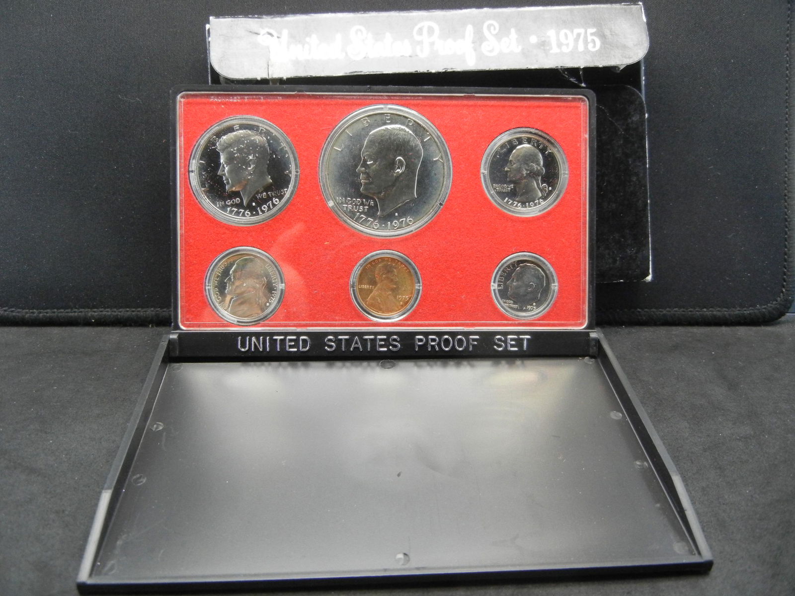 1975-S US Proof Set in original government holder and (1 of 4)