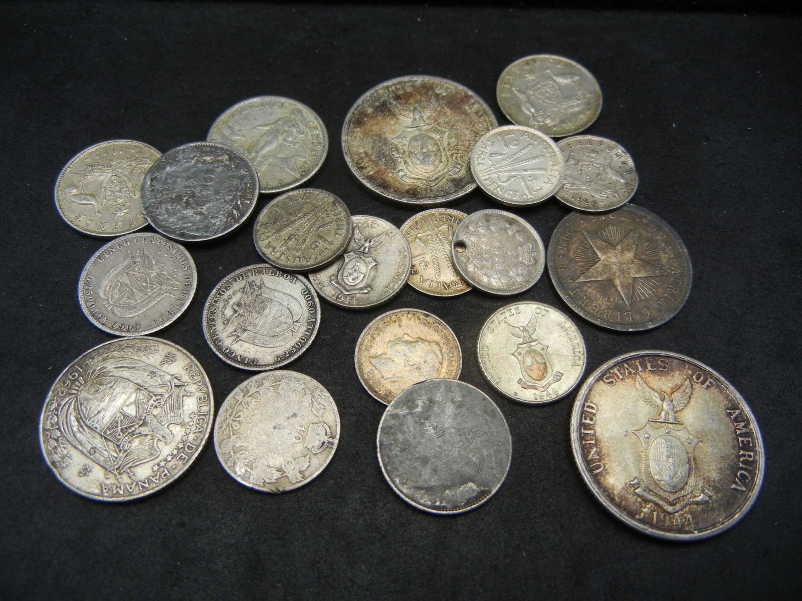 (20) Foreign Silver Coins Nice Mix (1 of 3)