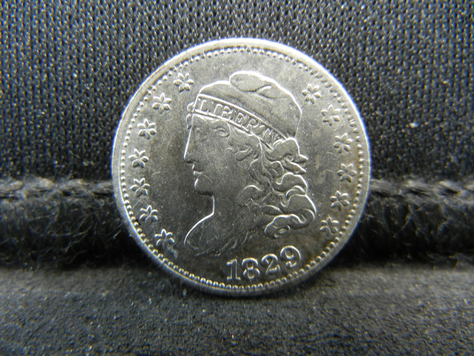 1829 Capped Bust Half Dime AU (1 of 2)