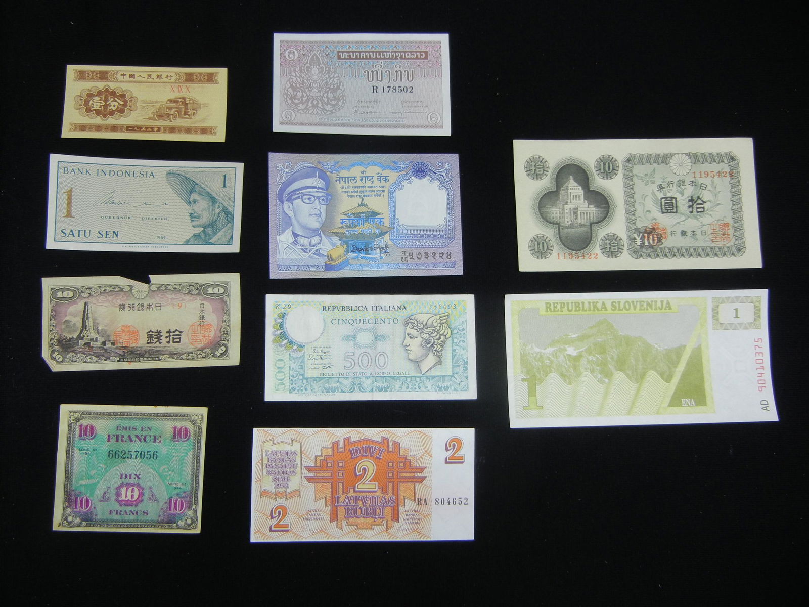 10 Different World Currency Notes (1 of 6)