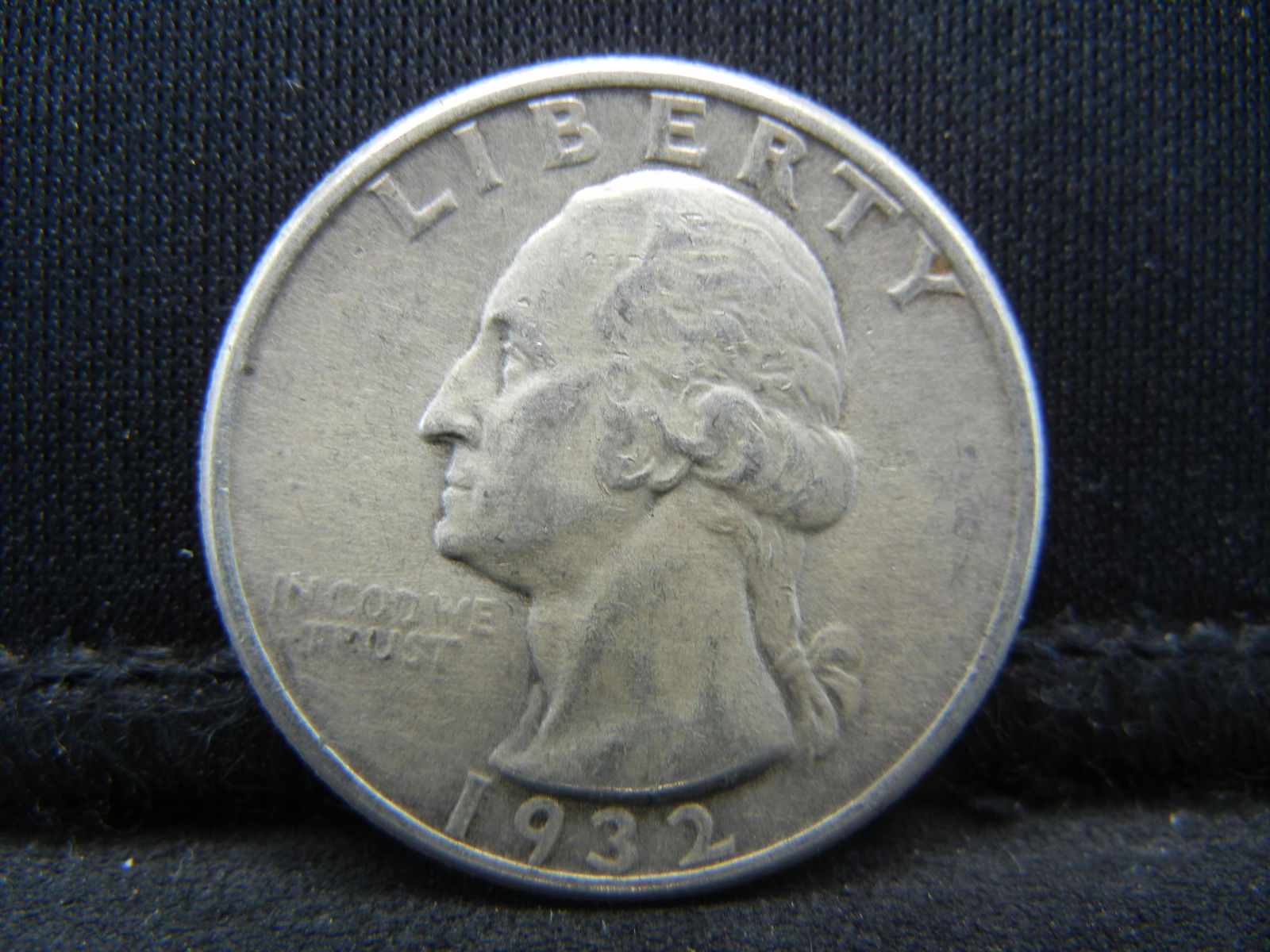 1932 Silver Washington Quarter XF First Year Issue (1 of 2)