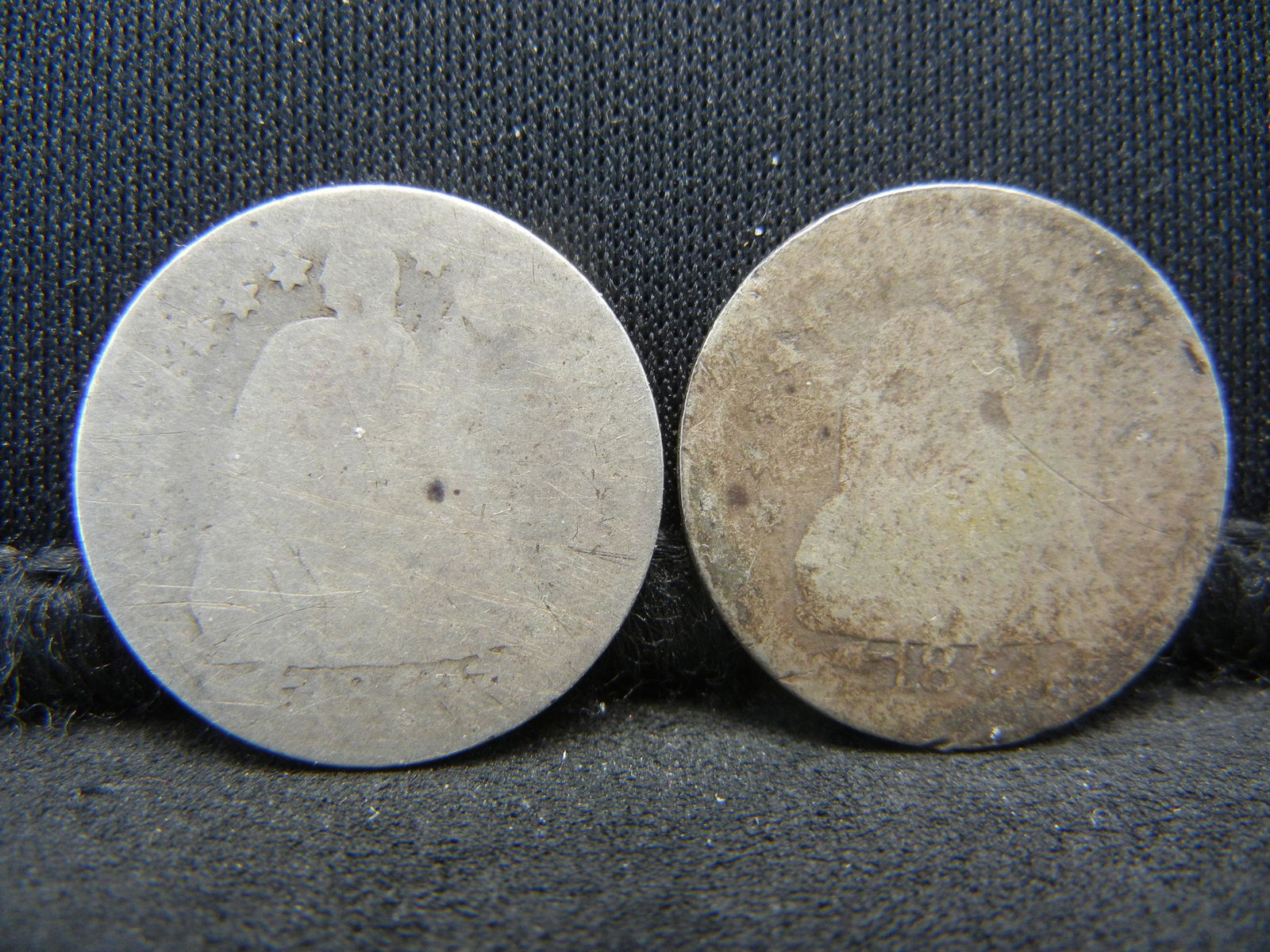 1854 Seated Dime ans Seated Dime No Date (1 of 2)