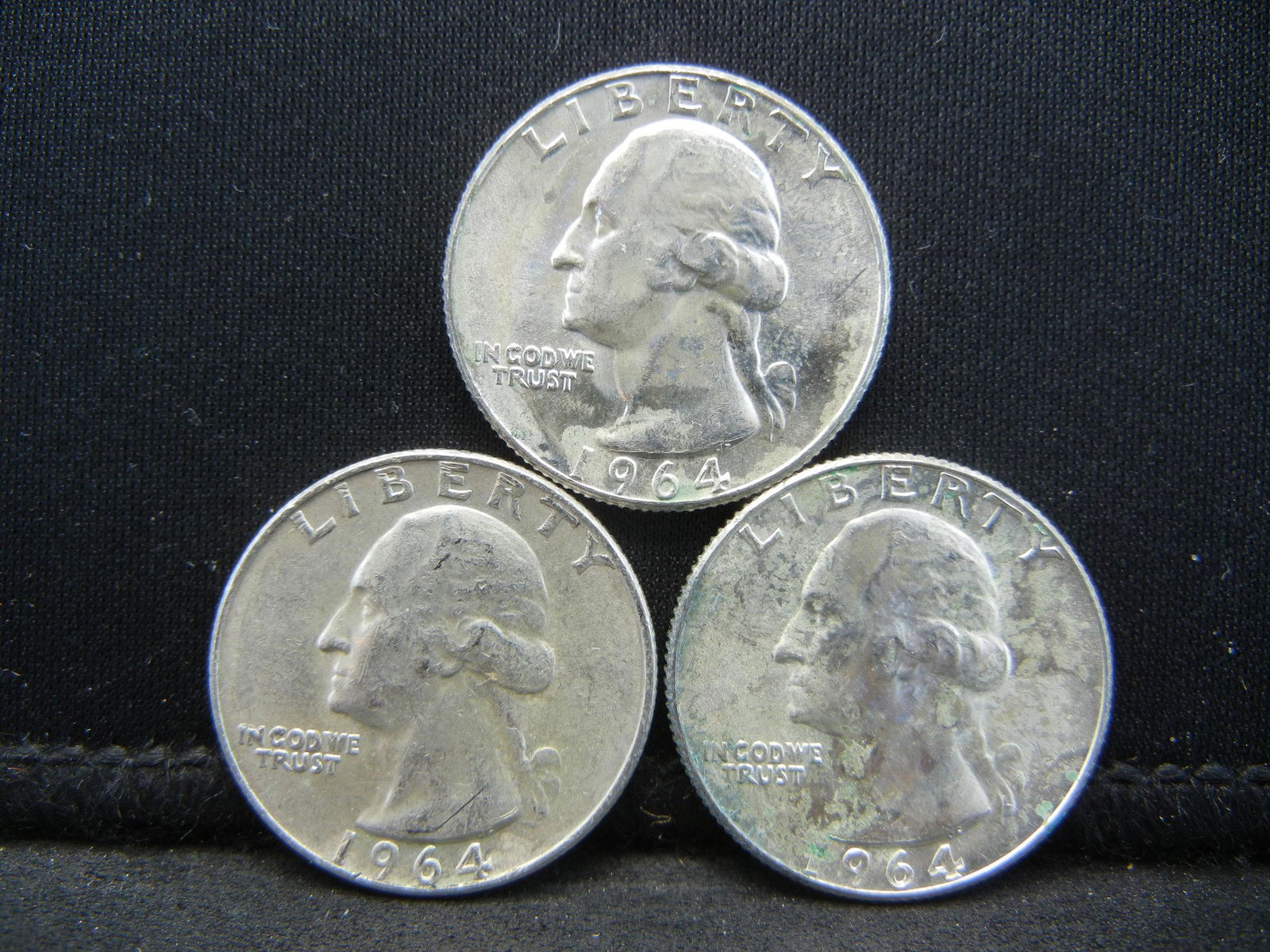 (3) 1964 SILVER (90%) QUARTERS (1 of 2)