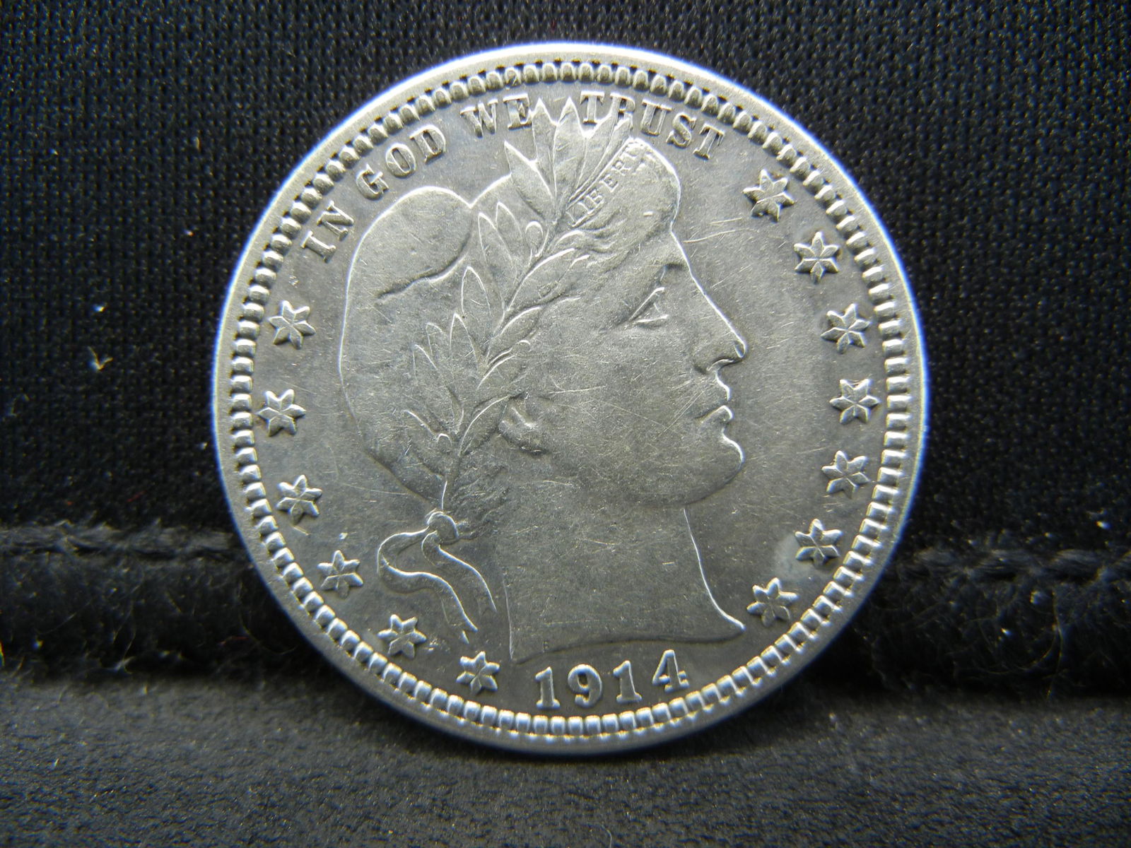 1914 Barber Quarter, Full Bold Liberty VF+. (1 of 2)