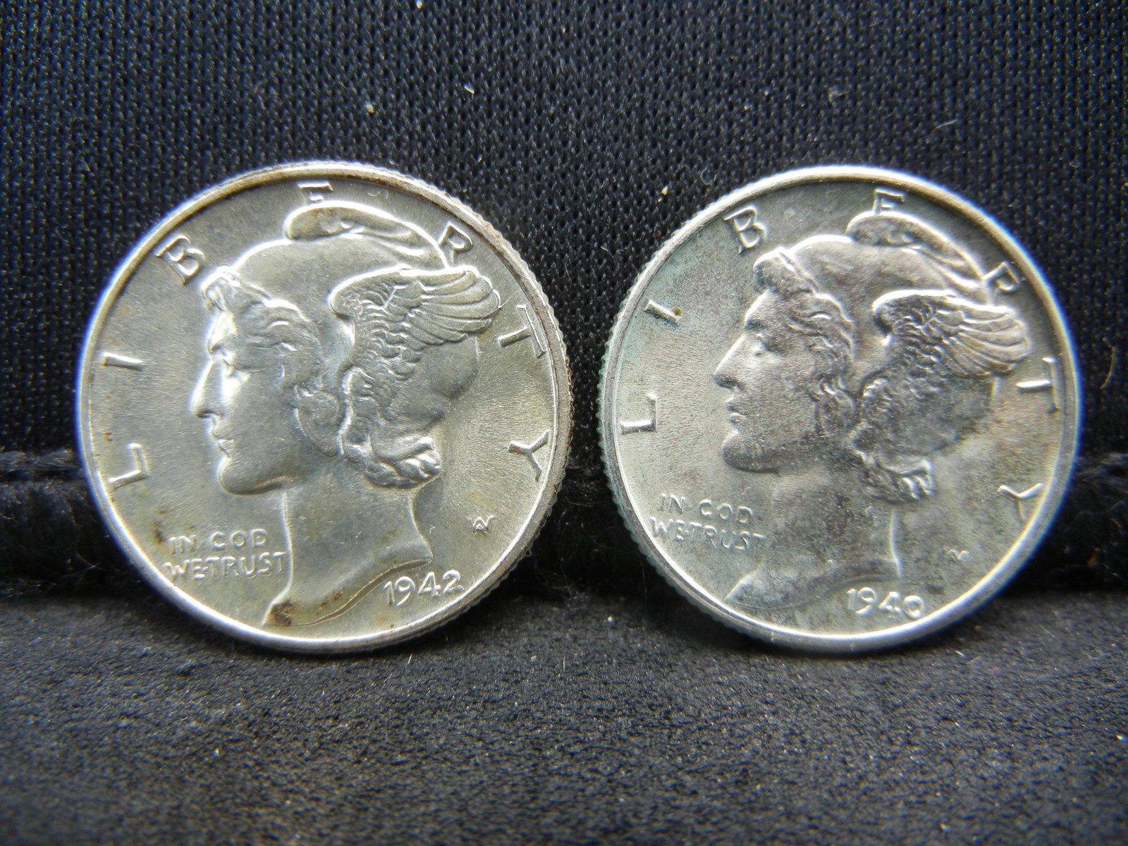 1940+42 Mercury Dimes CH BU White (1 of 2)