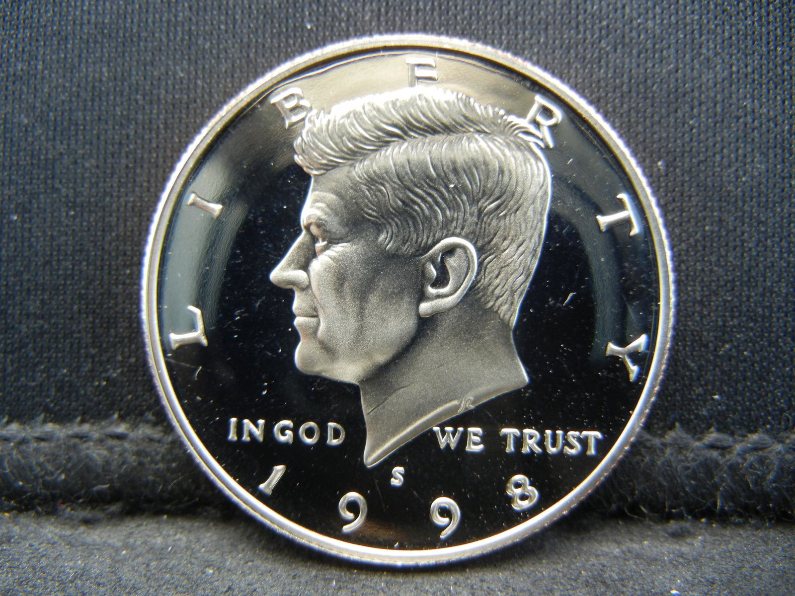 1998 S Proof Kennedy Half Dollar (1 of 2)
