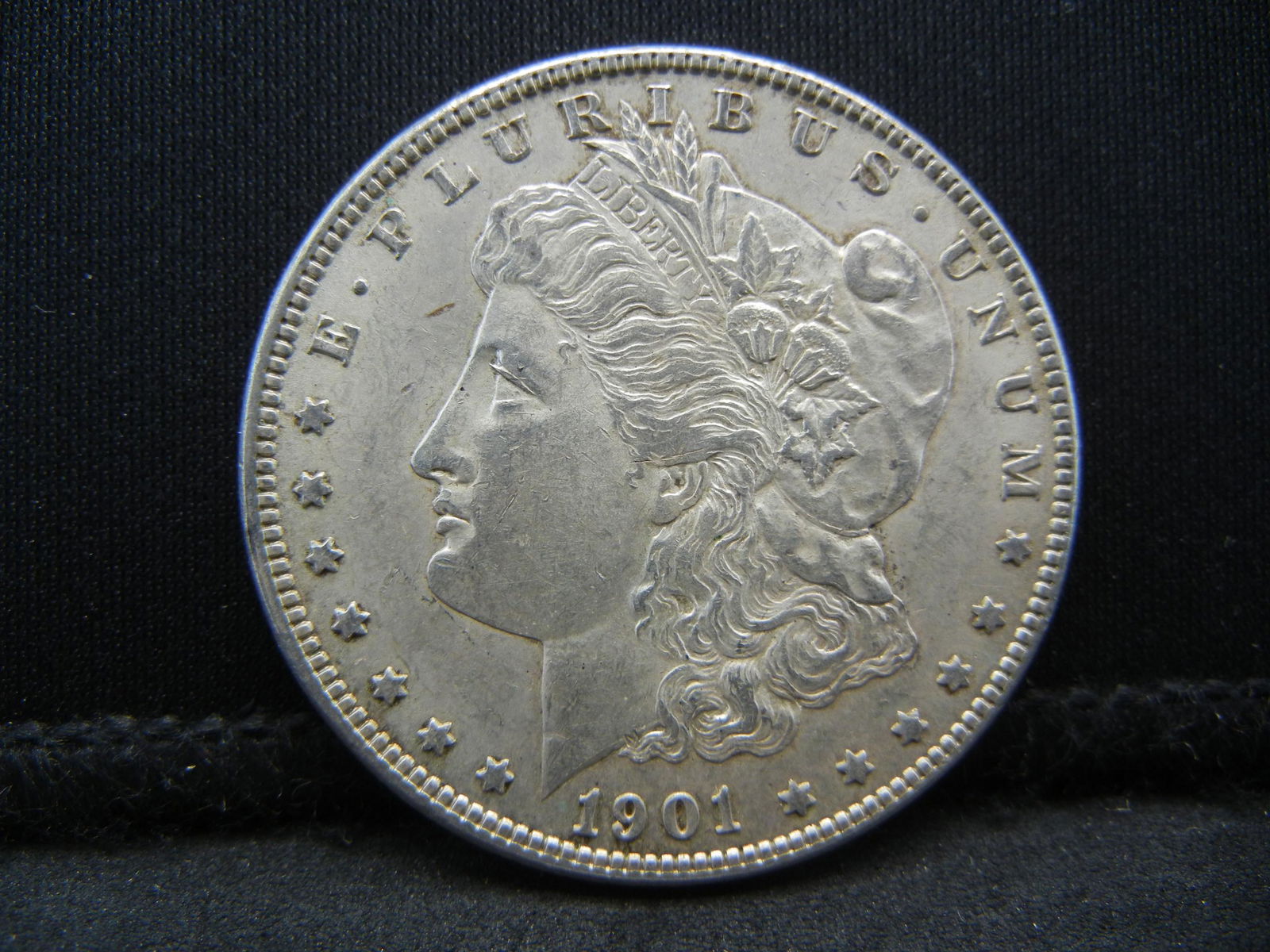 1901 O Morgan Dollar Higher Grade better date (1 of 2)