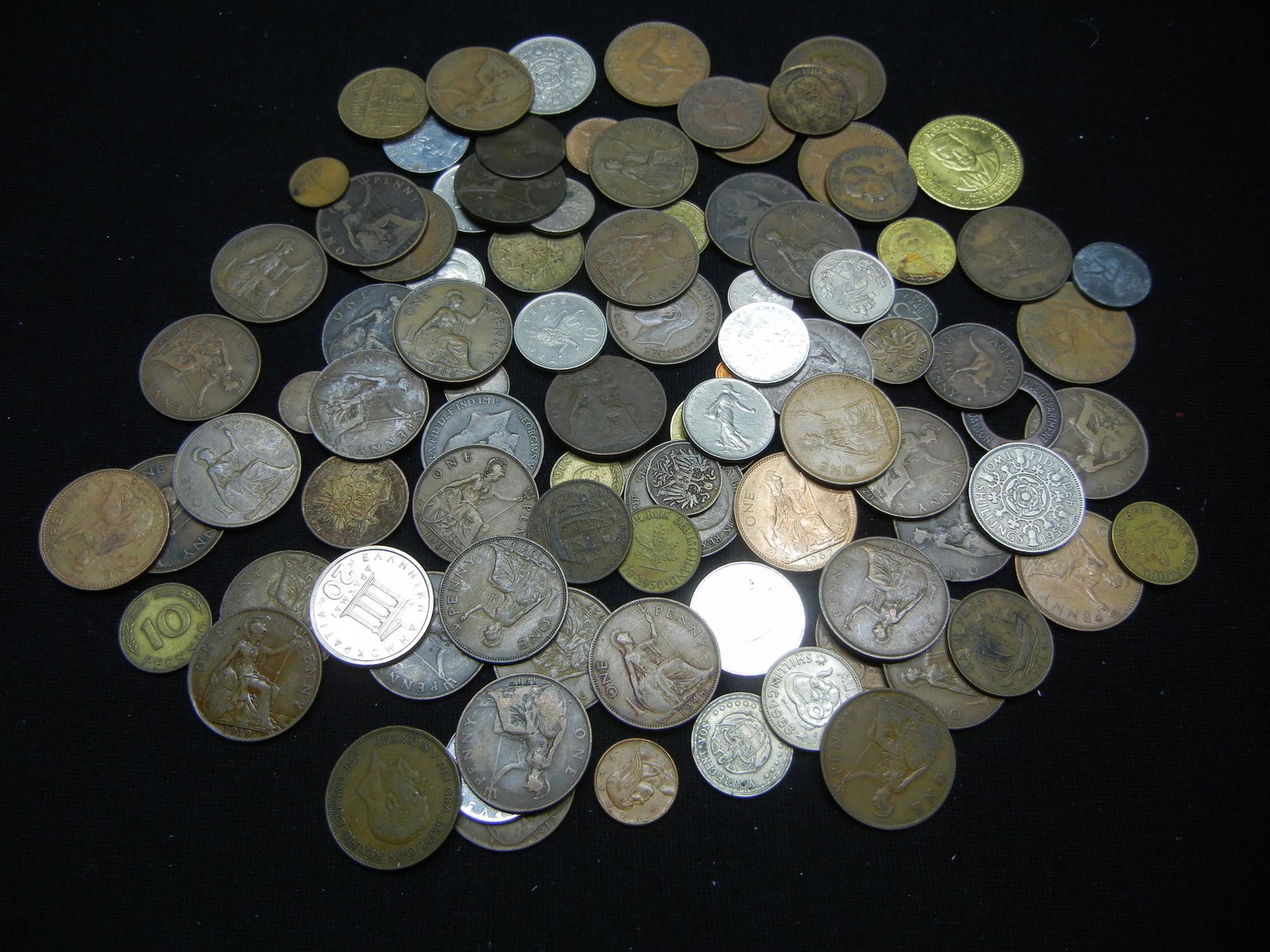 Mixed Group of Mostly Copper Foreign Coins.  Weighs 1.5 (1 of 5)
