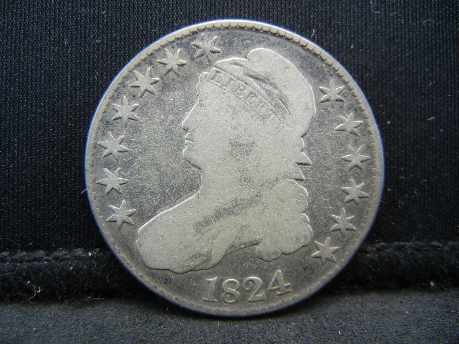 1824 United States Capped Bust Silver Half Dollar (1 of 2)