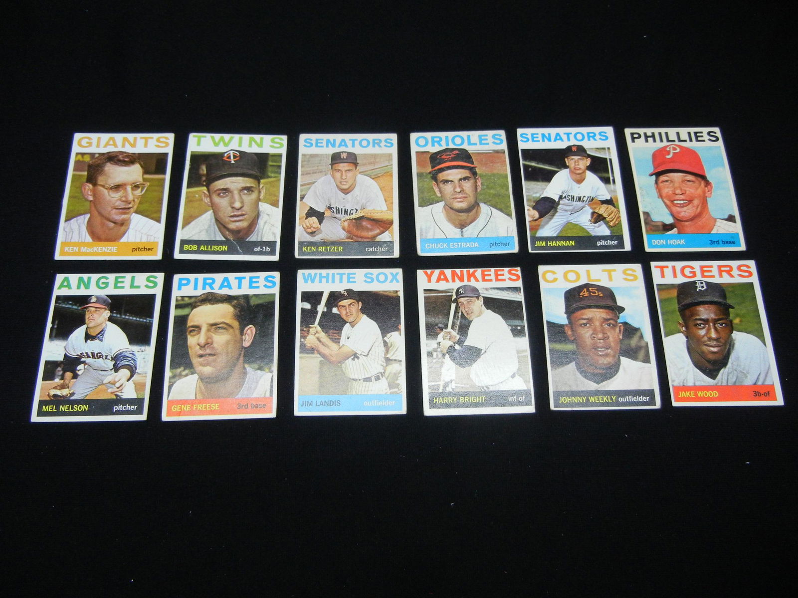 (12) 1964 Topps Baseball Cards (1 of 4)