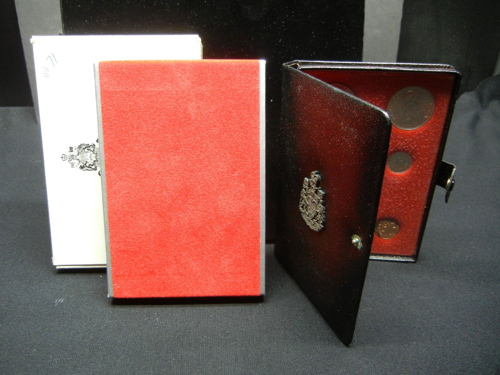 1971 Royal Canadian Mint Proof Set In Case (1 of 2)