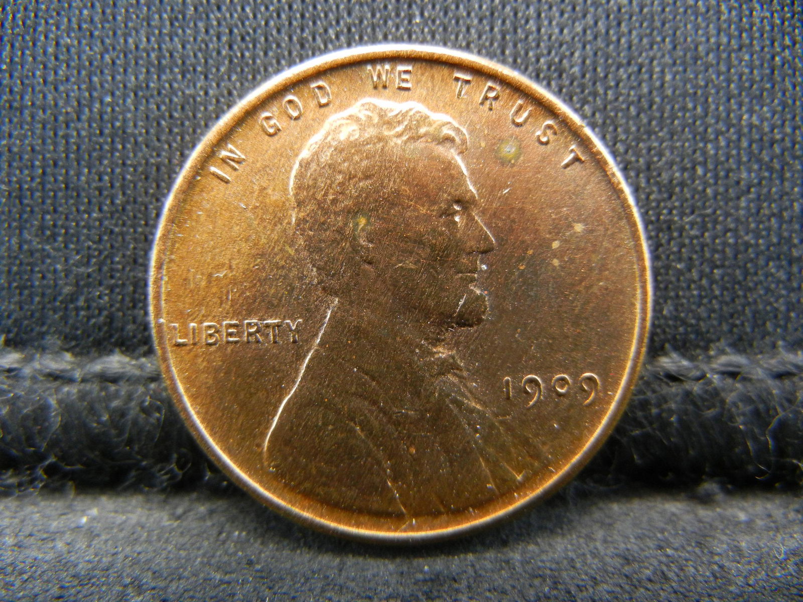 1909 VDB Lincoln Cent Uncirculated (1 of 2)