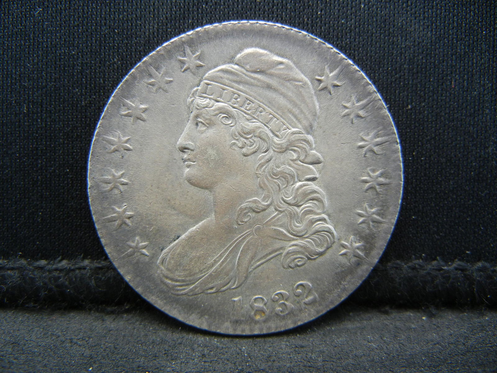 1832 Bust Half Dollar AU+ Lots Of Luster Nice (1 of 2)