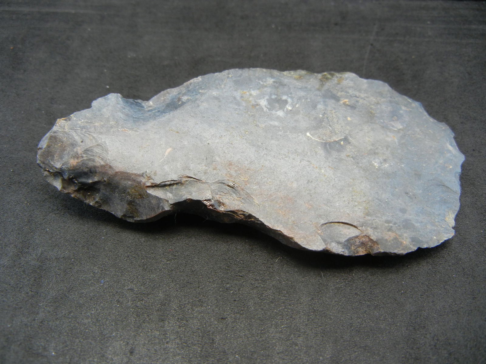 Genuine OHIO Indian scraper. About 5,000 BC Black flint (1 of 3)