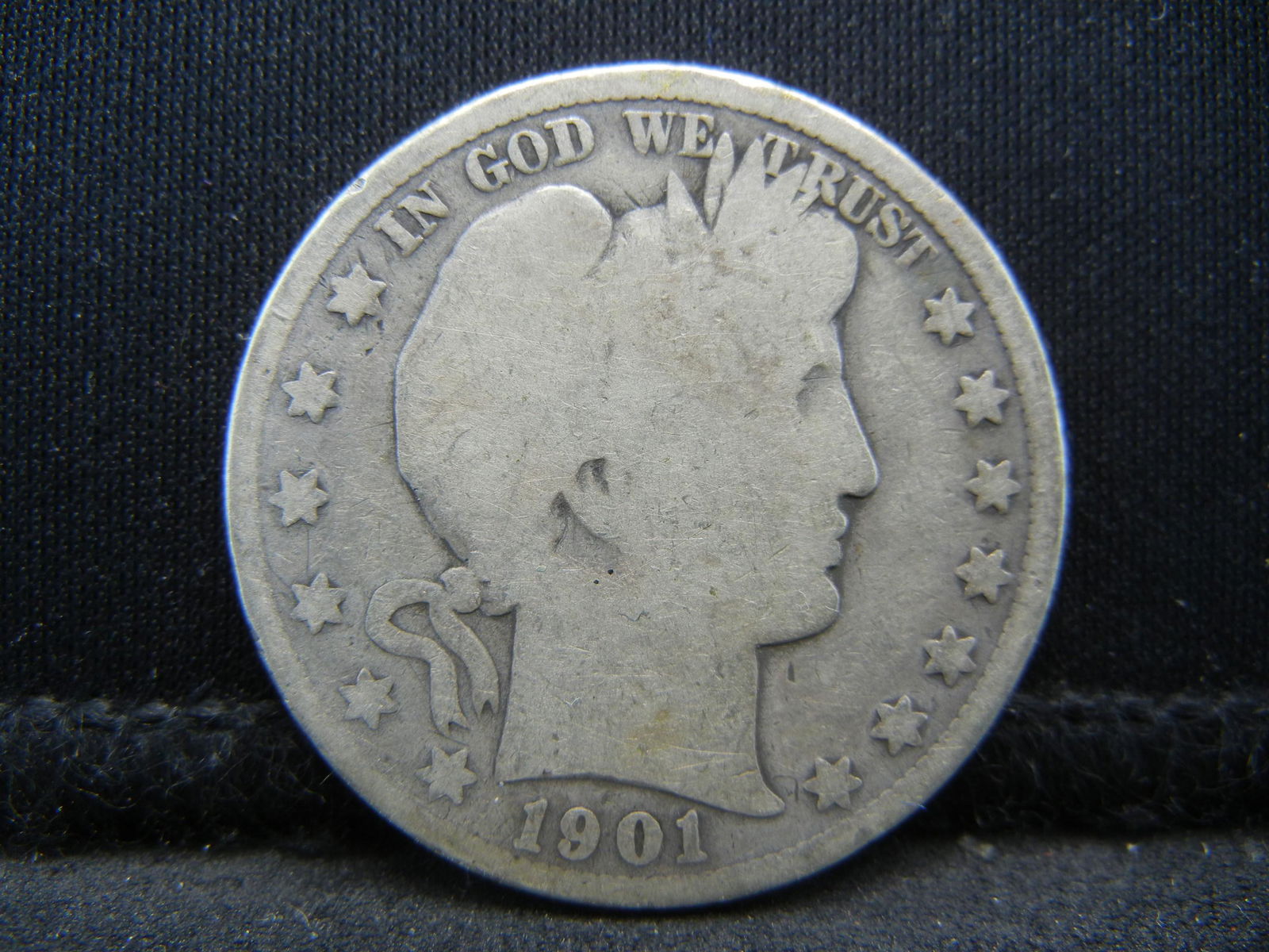 1901 Barber Half Dollar - 90% Silver (1 of 2)