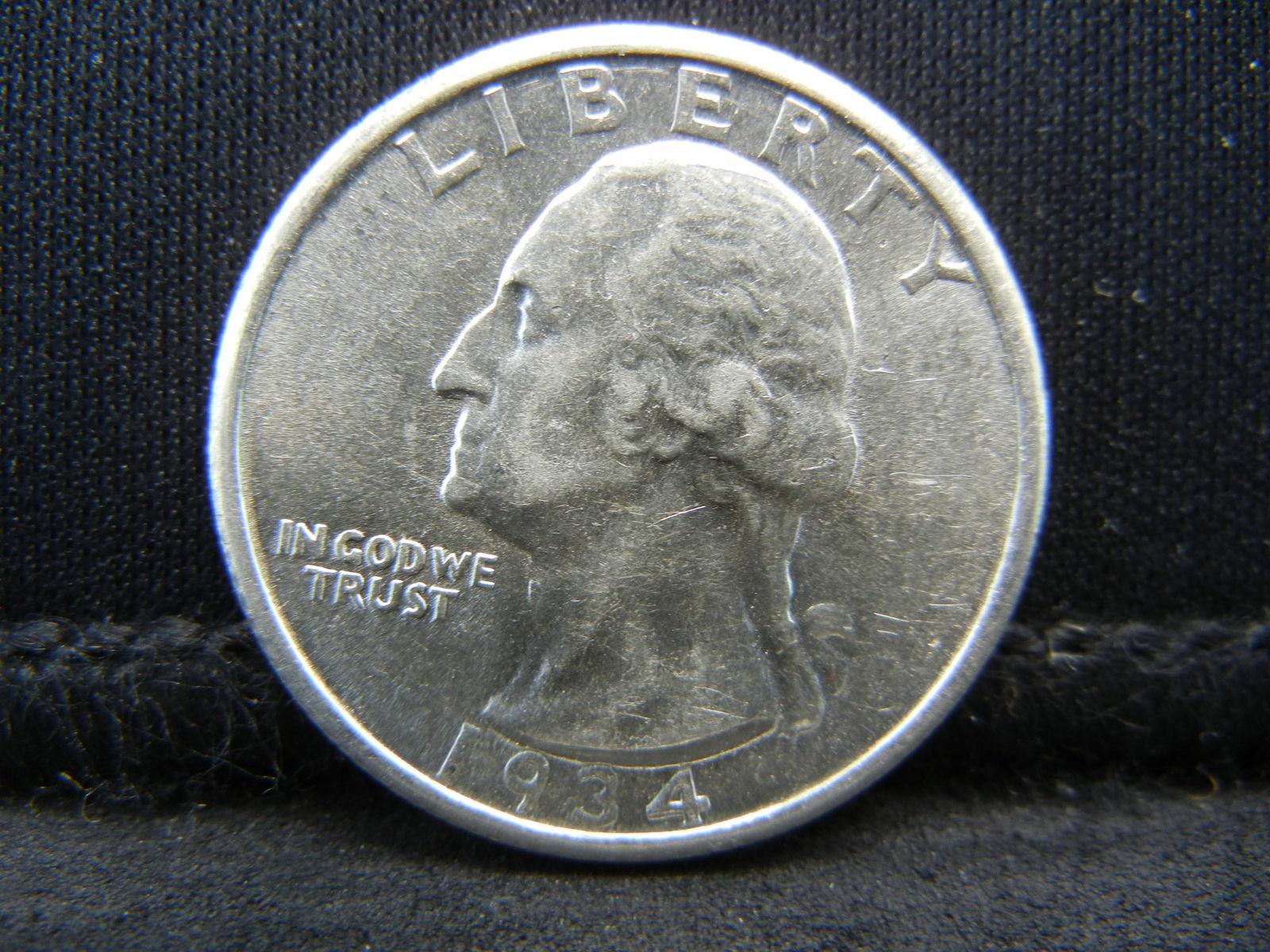1934 Silver Washington Quarter Uncirculated Nice (1 of 2)
